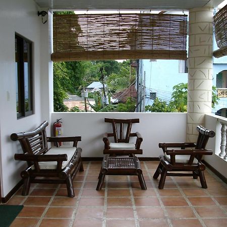 Greenyard Inn Manoc-Manoc Habitación foto